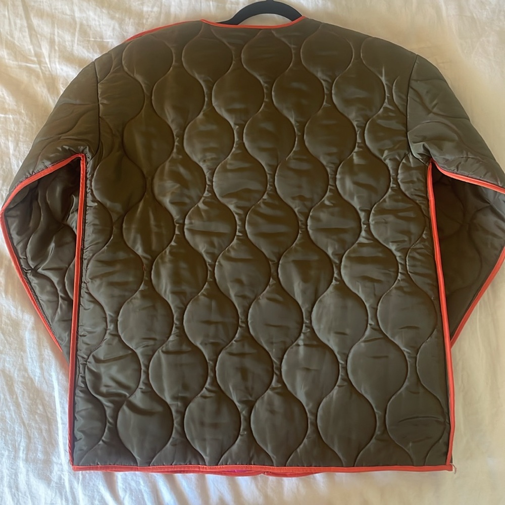 Never Fully Dressed Reversible Quilted Puffer Jacket - Olive/Hot Pink - Picture 4 of 6